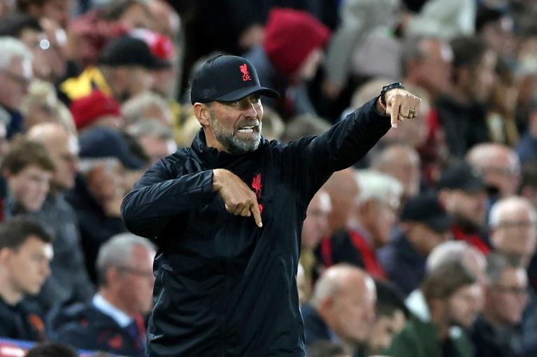 Liverpool coach Klopp fined Man City red card but escapes ban