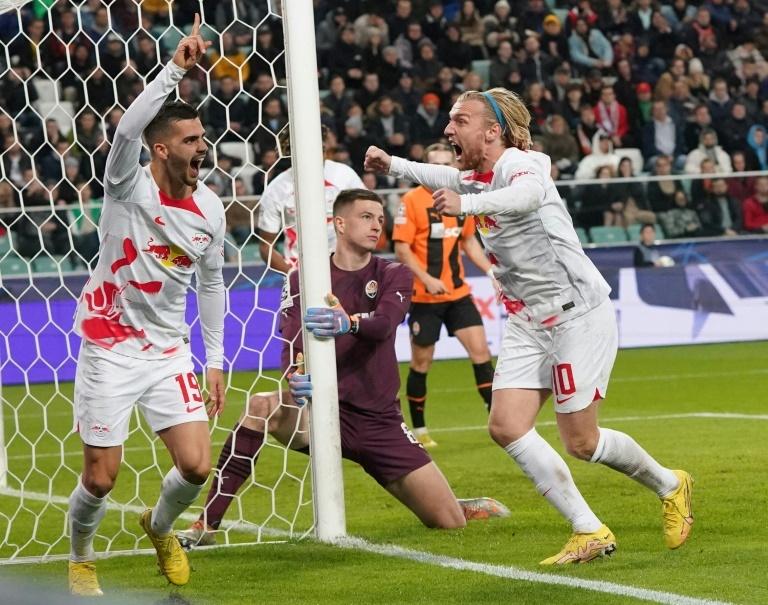 Leipzig thrash Shakhtar and go through