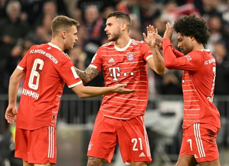 Gnabry hits three as Bayern thrash Bremen