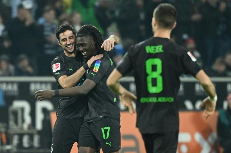 'Ultra nice' Gladbach celebrate thrashing hapless Dortmund