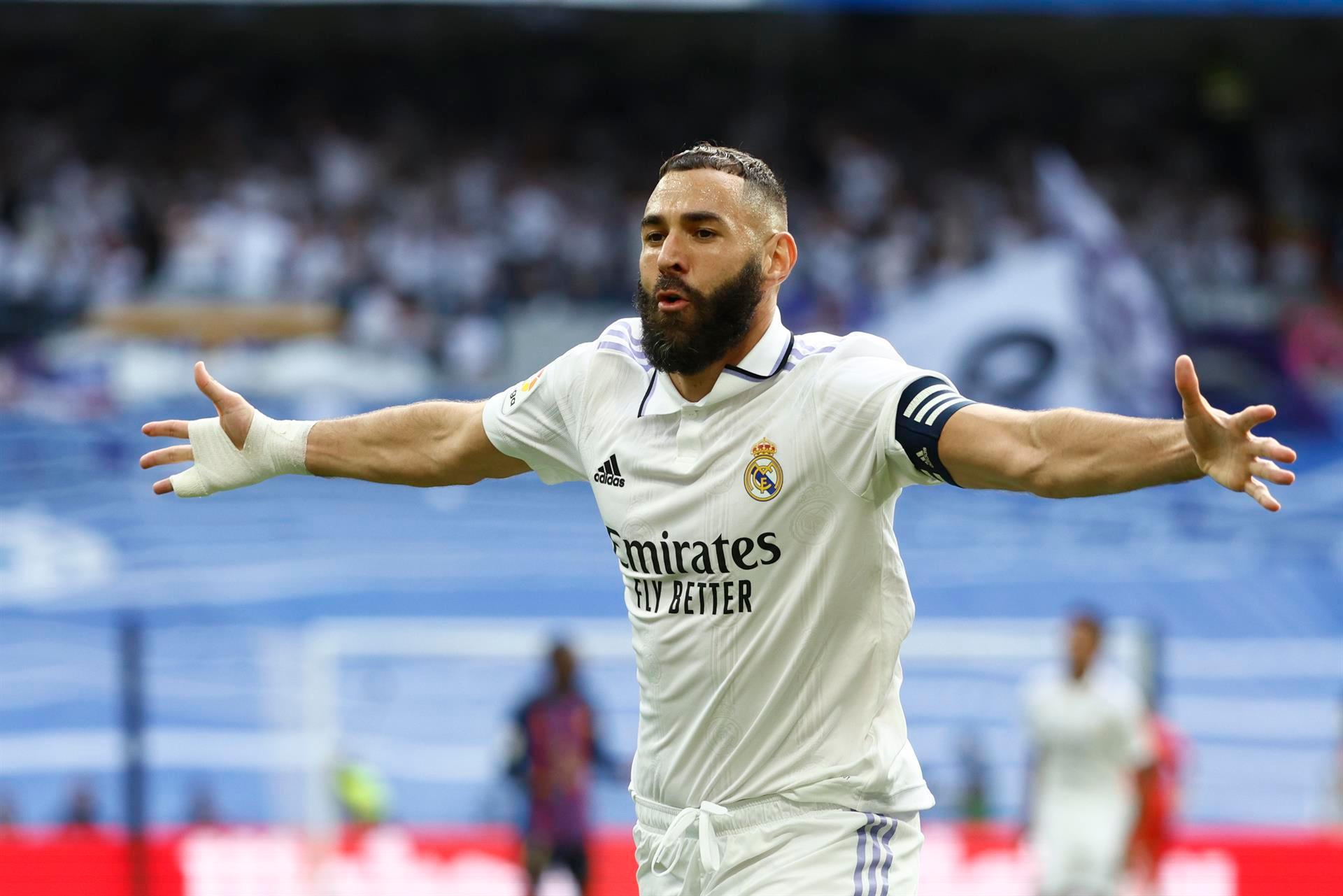 Madrid not to sign striker in January despite Benzema injury