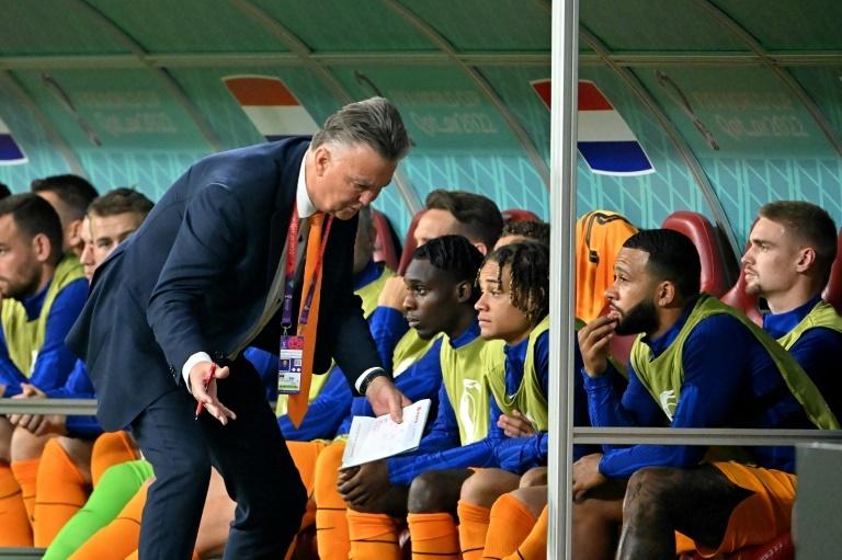 Outspoken Van Gaal aims for emotional World Cup run with Netherlands