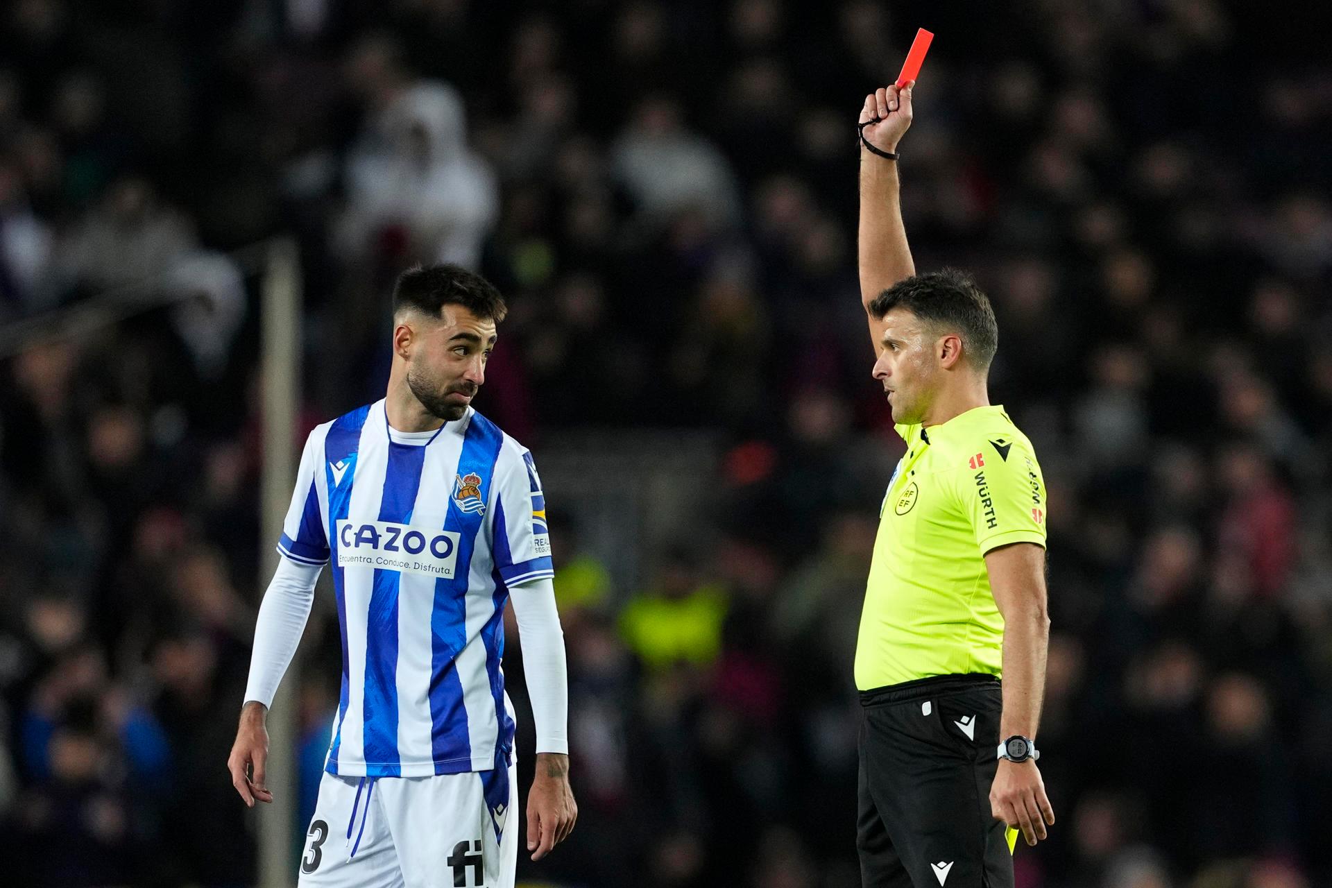 Former Athletic Bilbao player slams inconsistent VAR