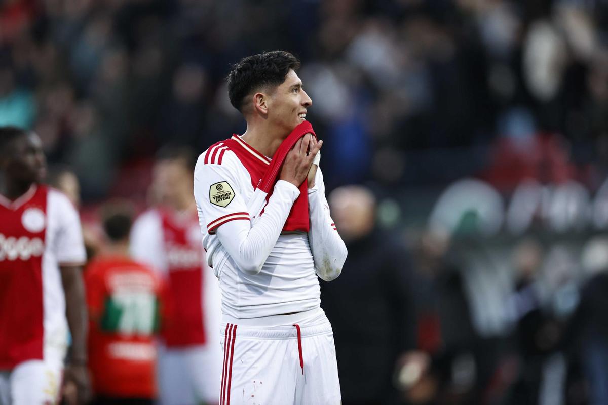 Three Premier League sides eye up Edson Alvarez