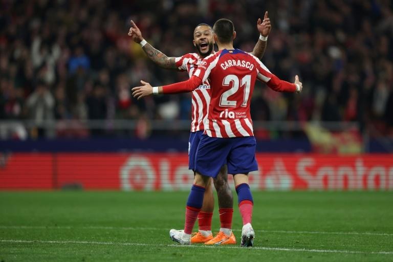 Atletico run riot against Sevilla, celebrate Simeone record in style