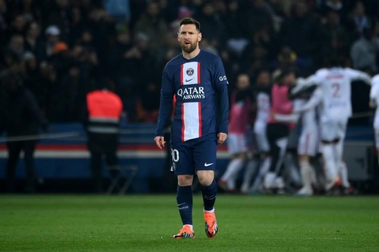 Messi becomes target for fan discontent as PSG problems deepen