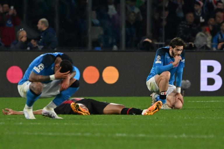 Napoli look for boost at buoyed Juve after UCL exit