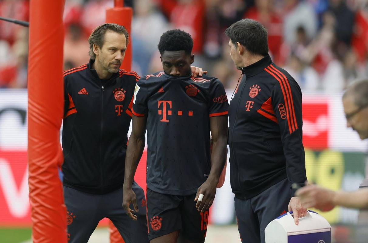 Alphonso Davies out for rest of season