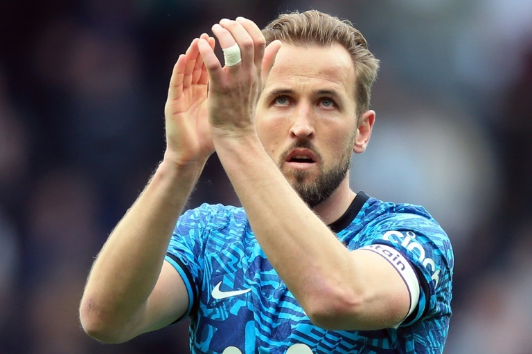 Man Utd prepare huge contract to convince Spurs' Kane