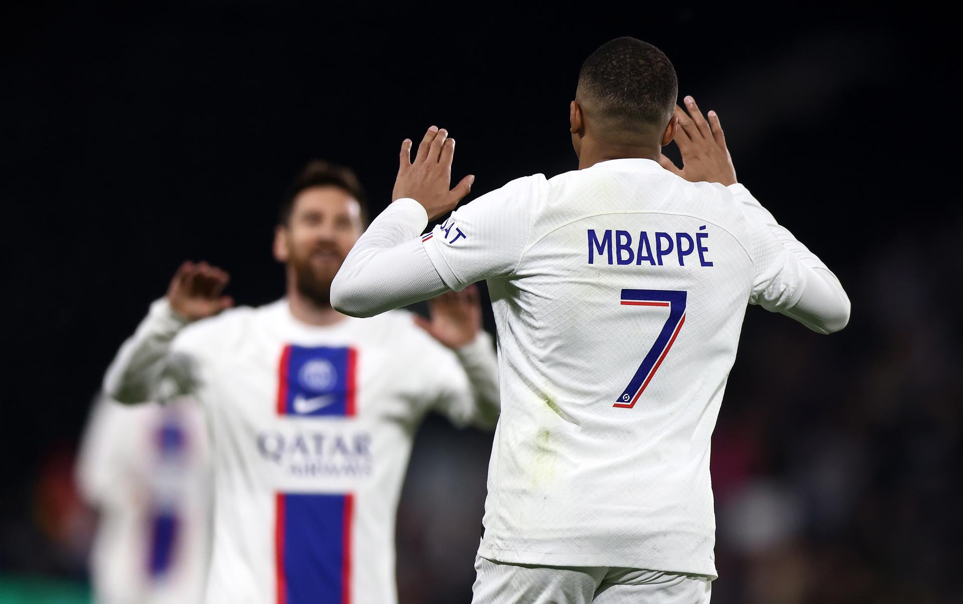 "If Mbappe wants to win the UCL, he has to leave PSG"