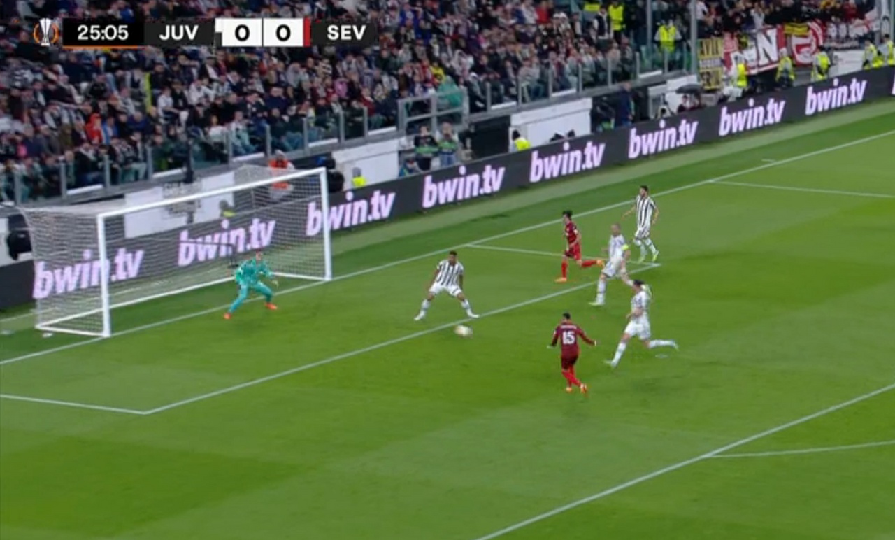 GOAL: En-Nesyri puts Sevilla ahead