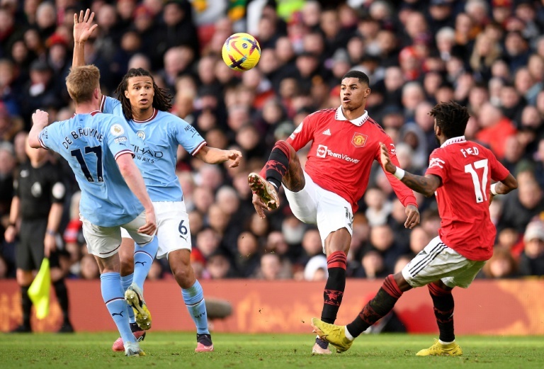 Man Utd aim to rewrite history with FA Cup triumph at City's expense