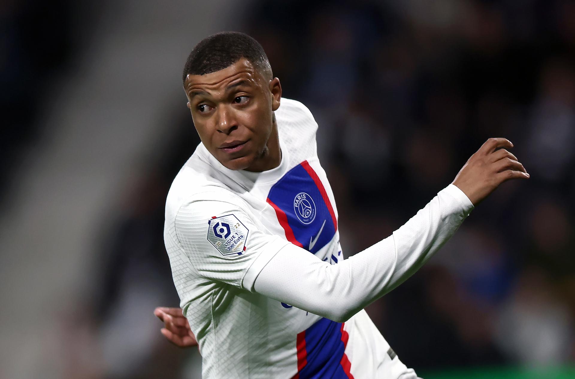 "I never told PSG I wanted to be sold to Madrid": Mbappe