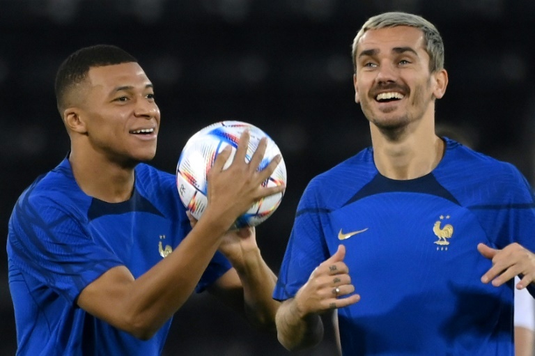 PSG name Mbappe price, turn attention to Griezmann