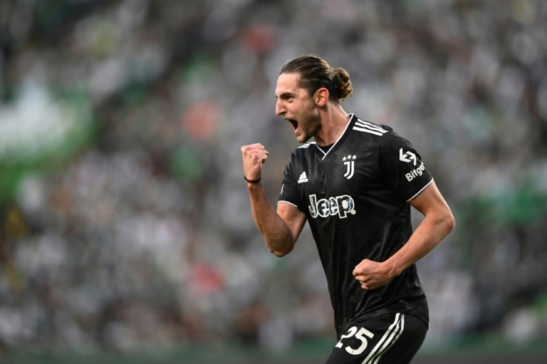Rabiot debated move to Barca, turned away by club