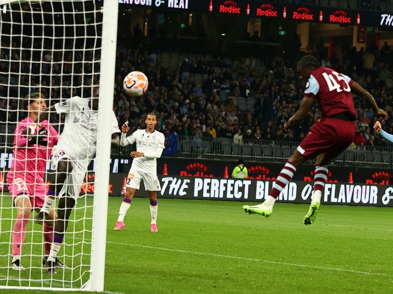 West Ham put six past Perth after Rice's exit confirmed