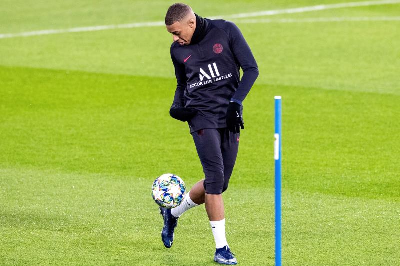 Mbappe returns to training with PSG