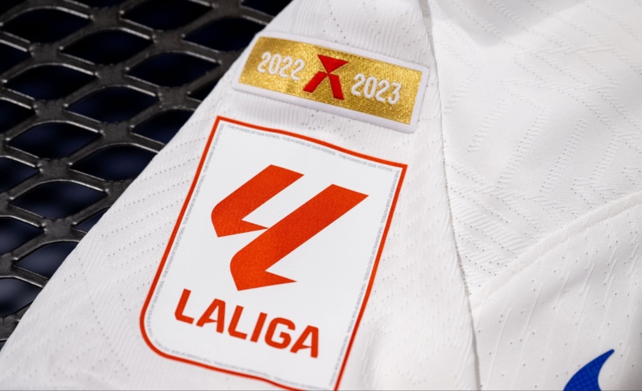 Barcelona to wear La Liga champions patch