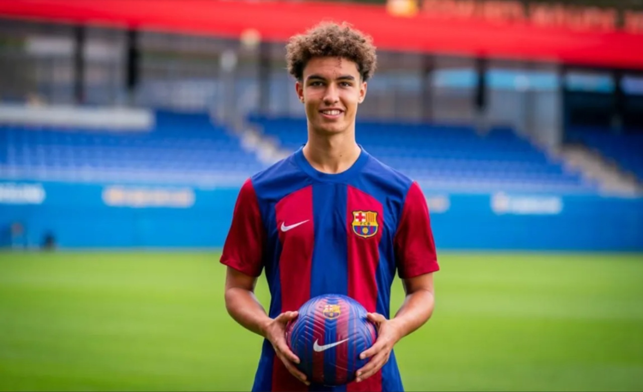 Barca sign German prodigy Noah Darvich