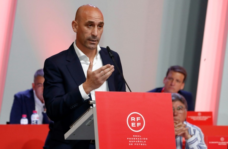 Rubiales could face further suspension after kiss as sports court convene