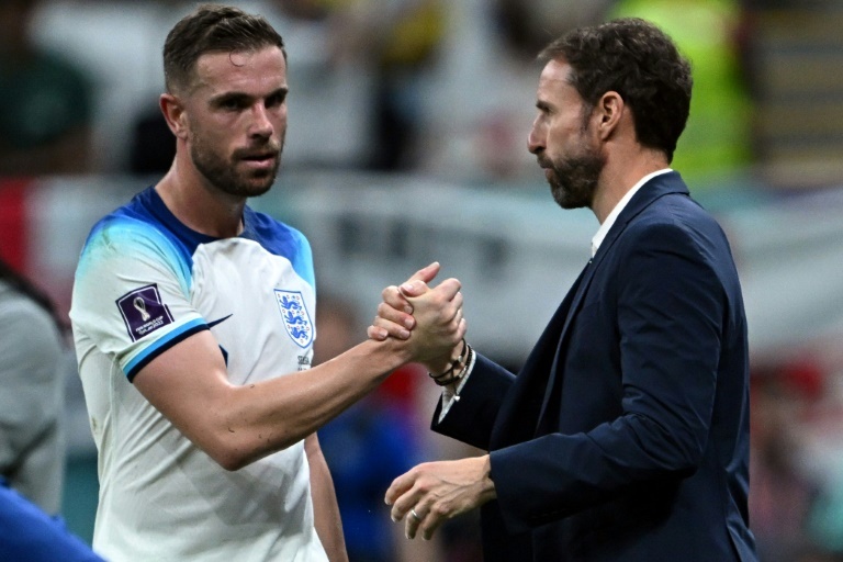 Southgate's selection not swayed by Jordan Henderson protest