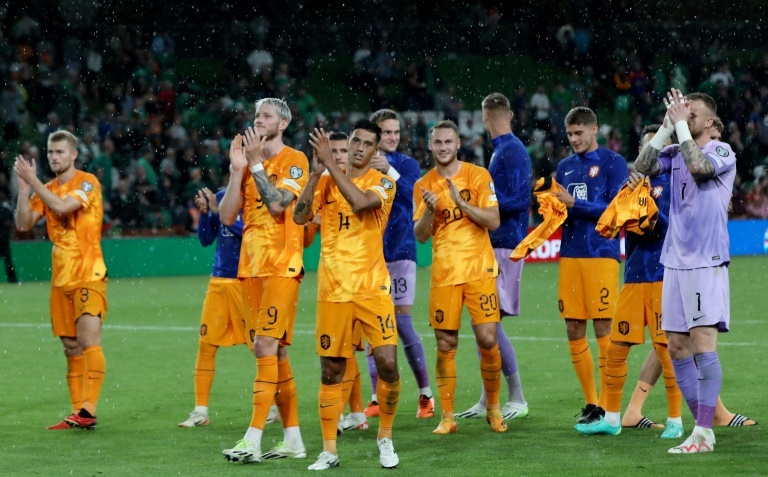 Weghorst keeps Netherlands on course for Euros as Ireland stumble