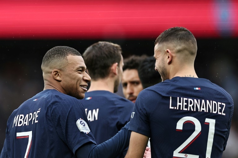 Mbappe on target as PSG thrash Strasbourg