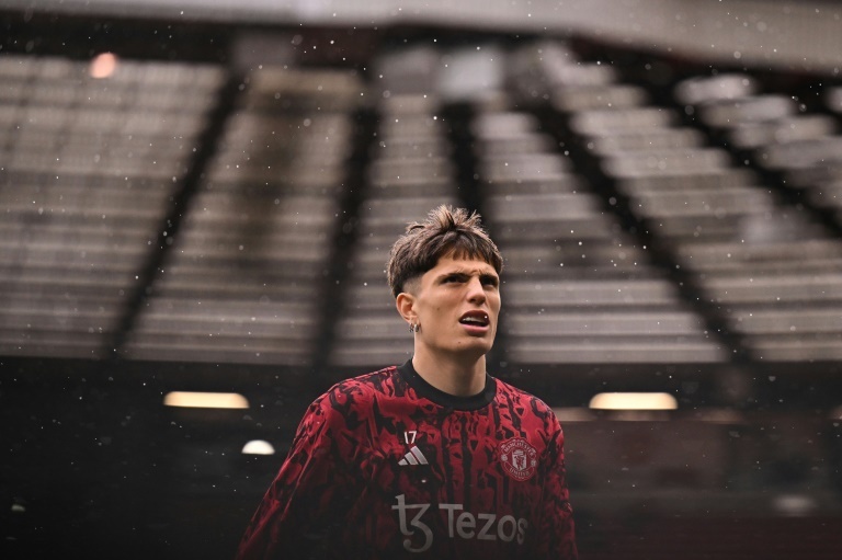 Man Utd players behind Garnacho over gorilla emoji post, says Erik Ten Hag