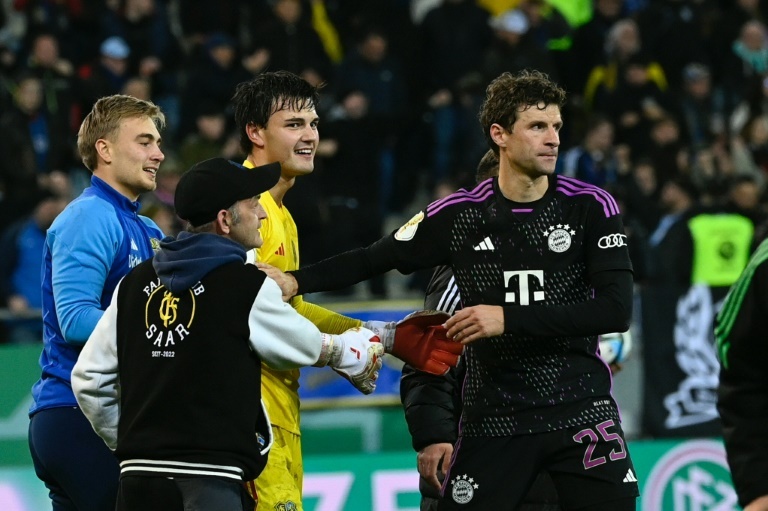 Now or never as Dortmund face injury-hit rivals Bayern Munich