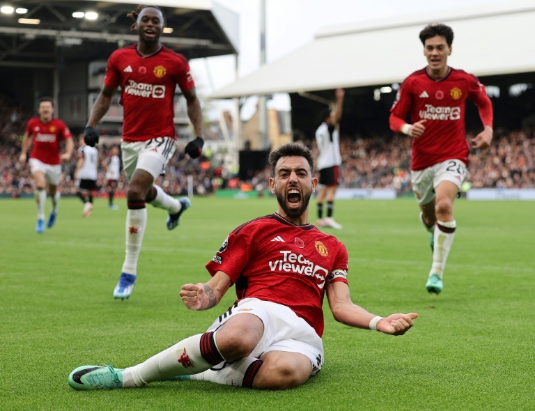 Ten Hag claims Man Utd captain Bruno Fernandes always 'making the example'