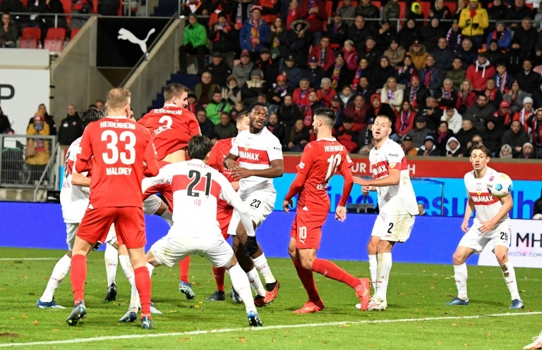 Stuttgart lose ground on leaders in shock defeat to Heidenheim