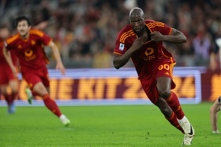 Lukaku late show completes AS Roma comeback win over Lecce