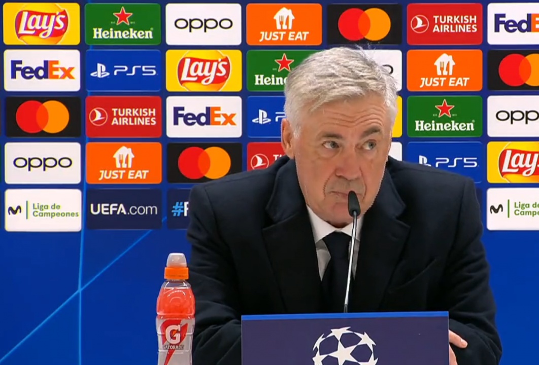 Madrid boss Ancelotti reponds to Pique: "He lives in his own world"