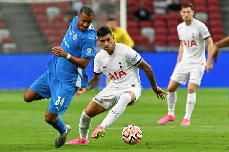Spurs considering swap deal with Barca for Romero