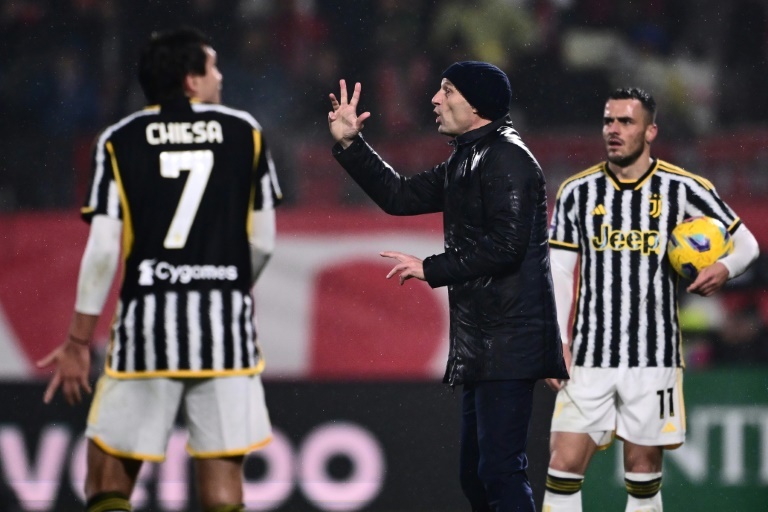 Juventus boss Allegri plays down Serie A title hopes