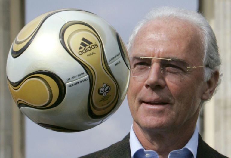 German football mourns 'sublime' Beckenbauer