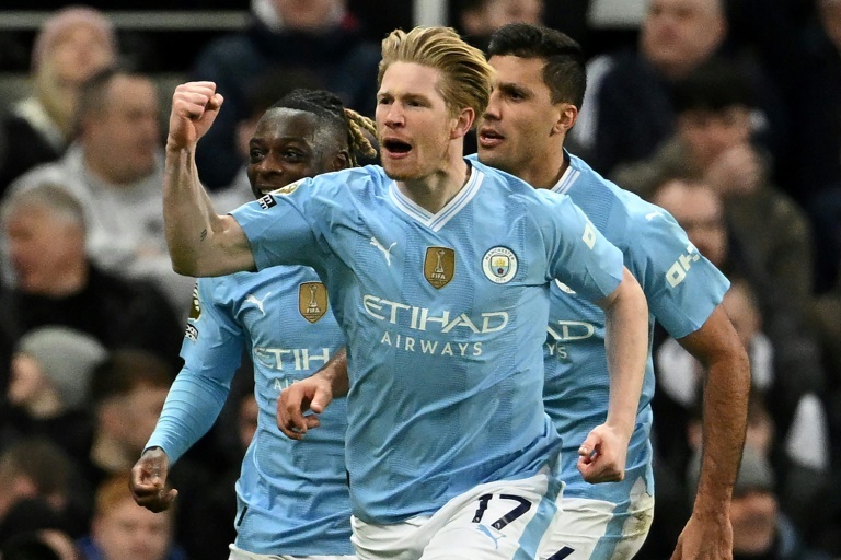 Man City boss Pep Guardiola praises 'legend' De Bruyne after Newcastle win