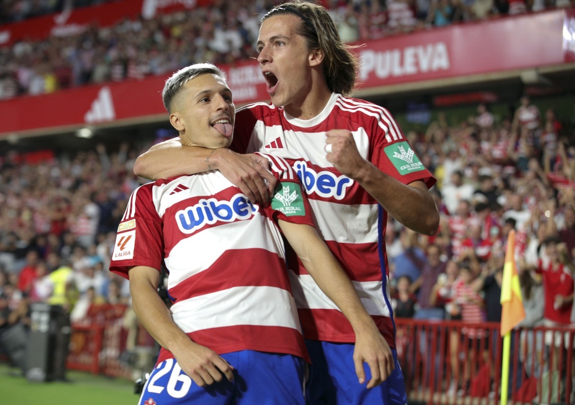 Man United end Alvaro Carreras' loan spell at Granada