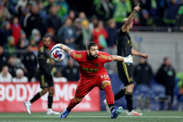 Portland Timbers sign Canada keeper Crepeau