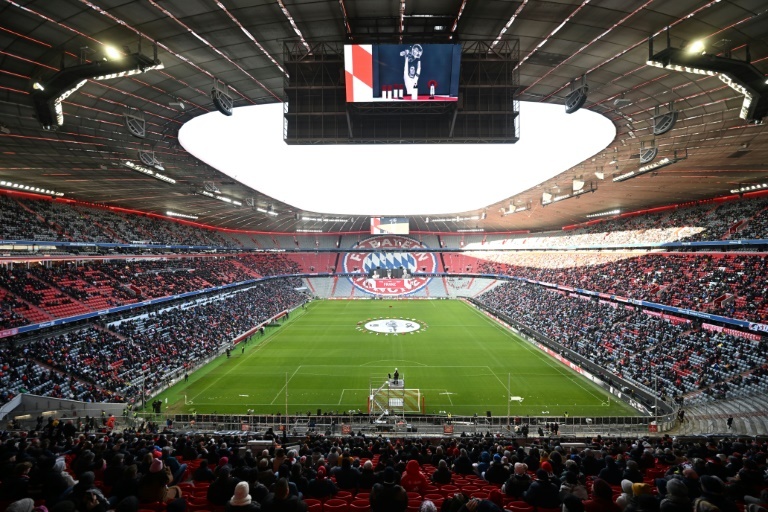 'Danke Kaiser': Germany pays final tribute to Beckenbauer in Allianz Arena