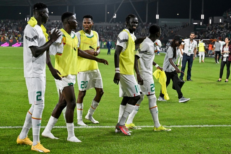 Reigning champions Senegal beat Guinea as both teams reach AFCON last 16