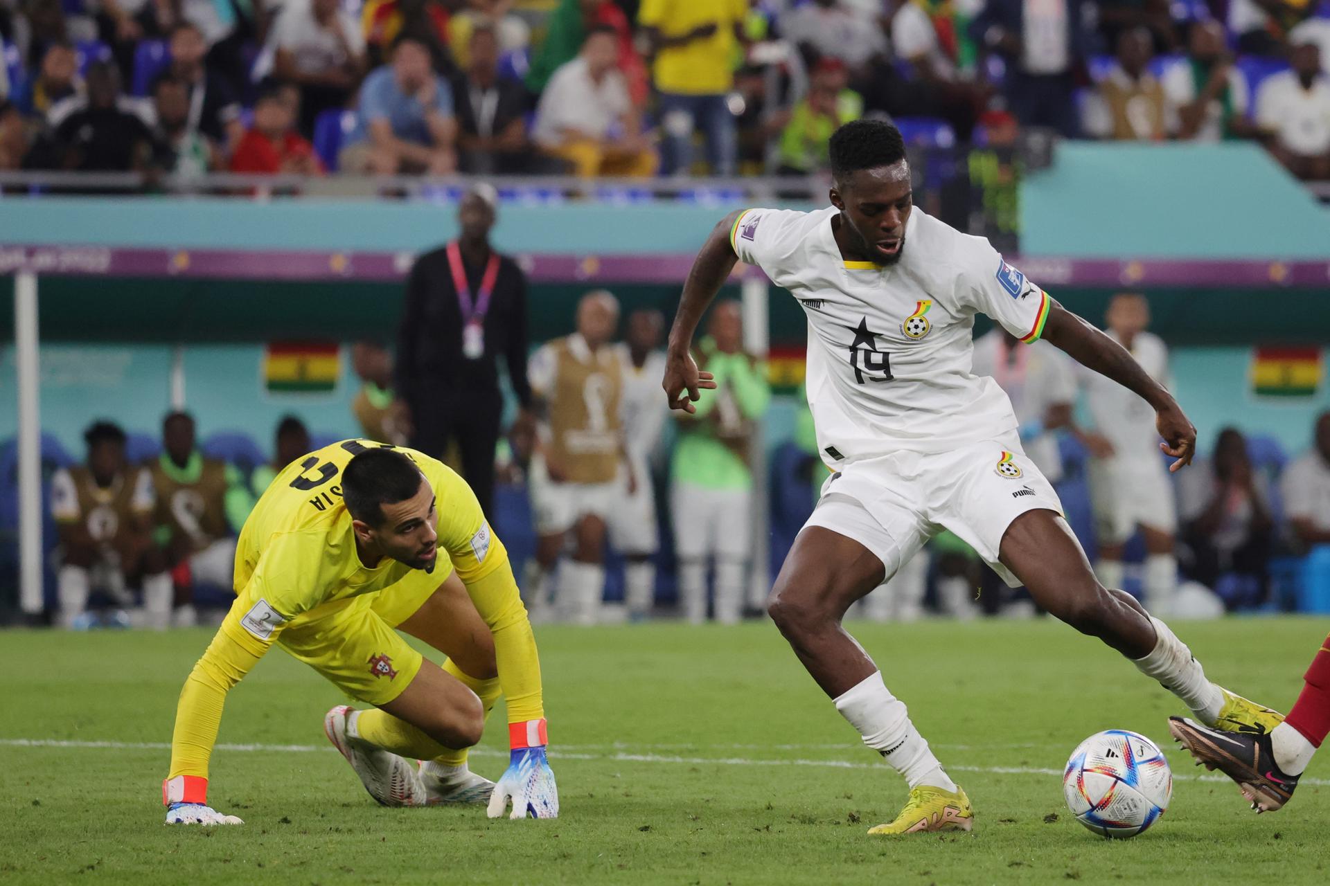 Athletic expect Williams to be available for Barca clash after Cameroon's AFCON exit