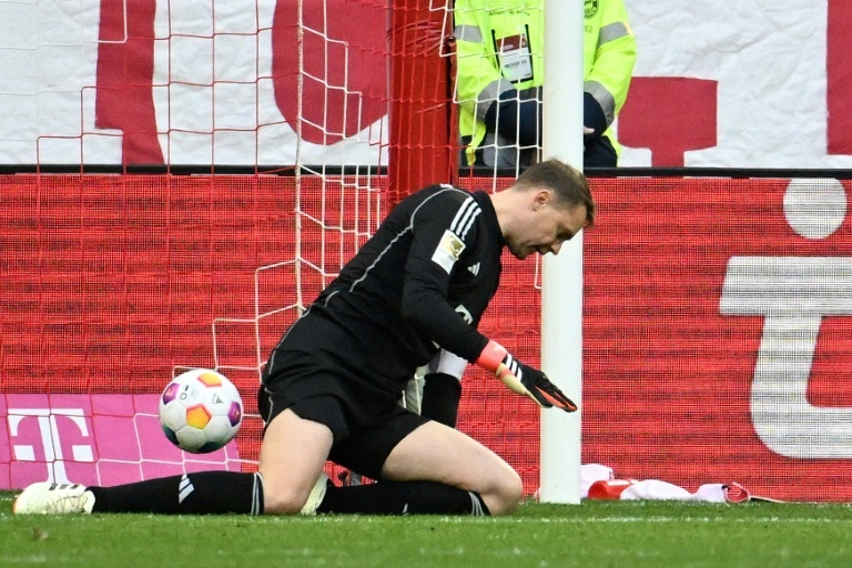 Bayern captain Neuer in doubt for crunch Leverkusen match