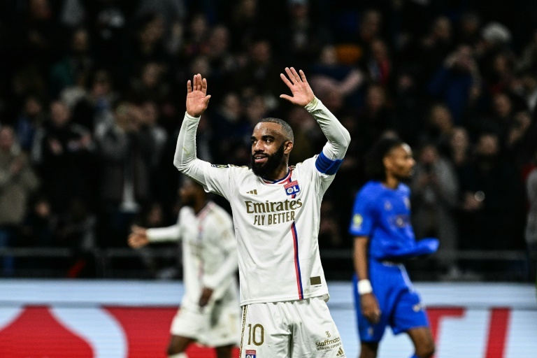 Lyon aim for more on Ligue 1 recovery mission