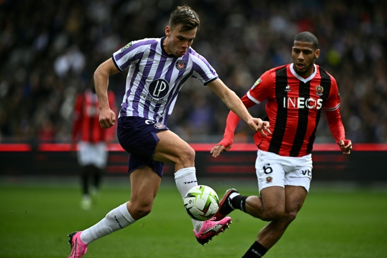 Nice miss chance to go third in Ligue 1 with defeat at Toulouse