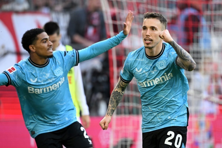 Leverkusen extend Bundesliga lead to 10 points with derby win