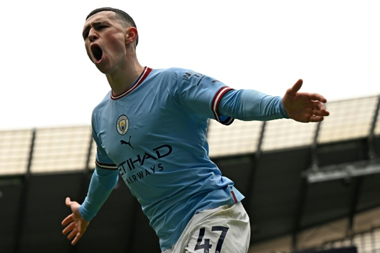 Man City prepare new contract for Foden