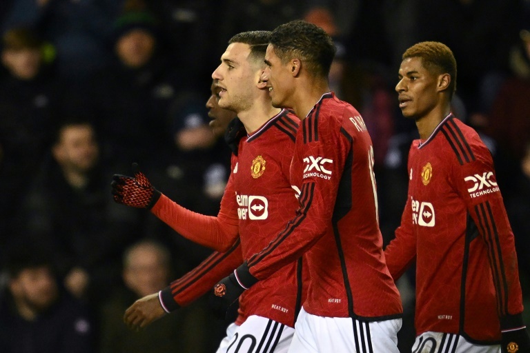 Extra-time hero Diallo fires United past Liverpool and into FA Cup semis