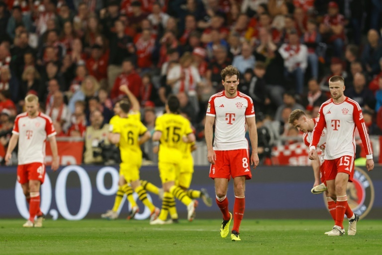 Bayern Munich lose to Dortmund as Leverkusen go 13 points clear