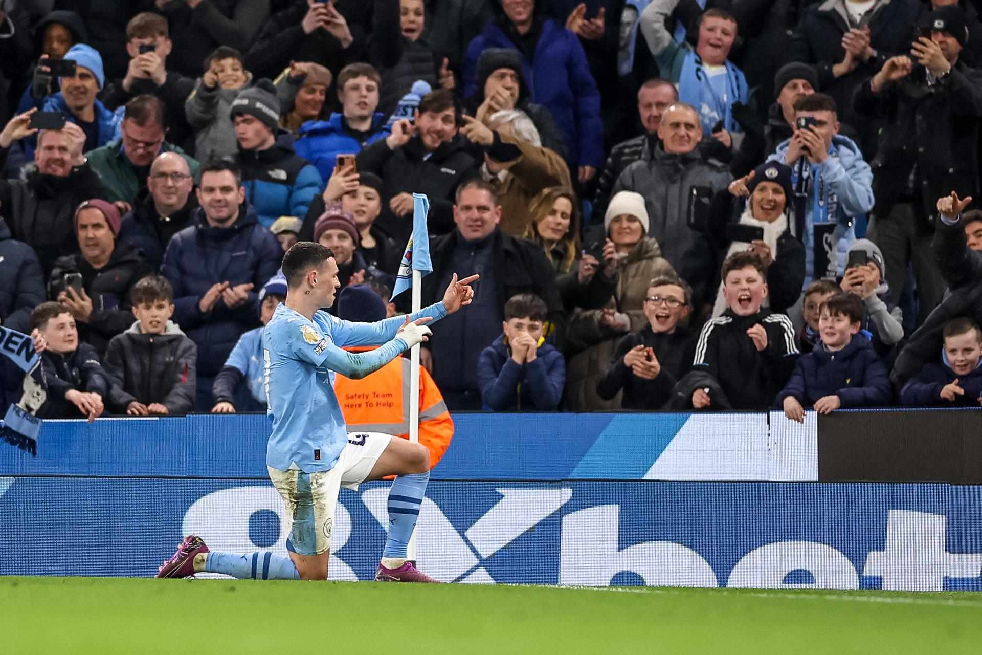 Red-hot Phil Foden equals Ronaldo's Premier League landmark in Villa thrashing